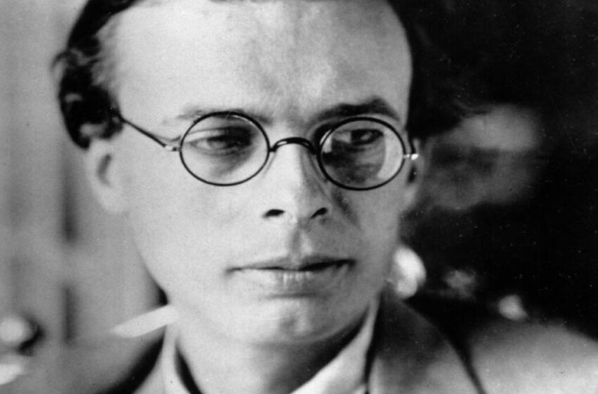 ¿Quién fue Aldous Huxley, reconocido escritor visionario de la sociedad futura?