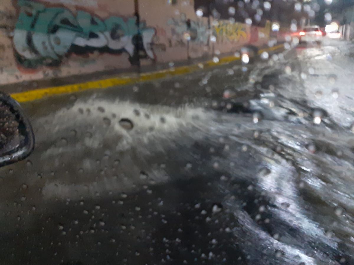 CDMX se vio afecta por fuertes lluvias este domingo (VIDEOS)