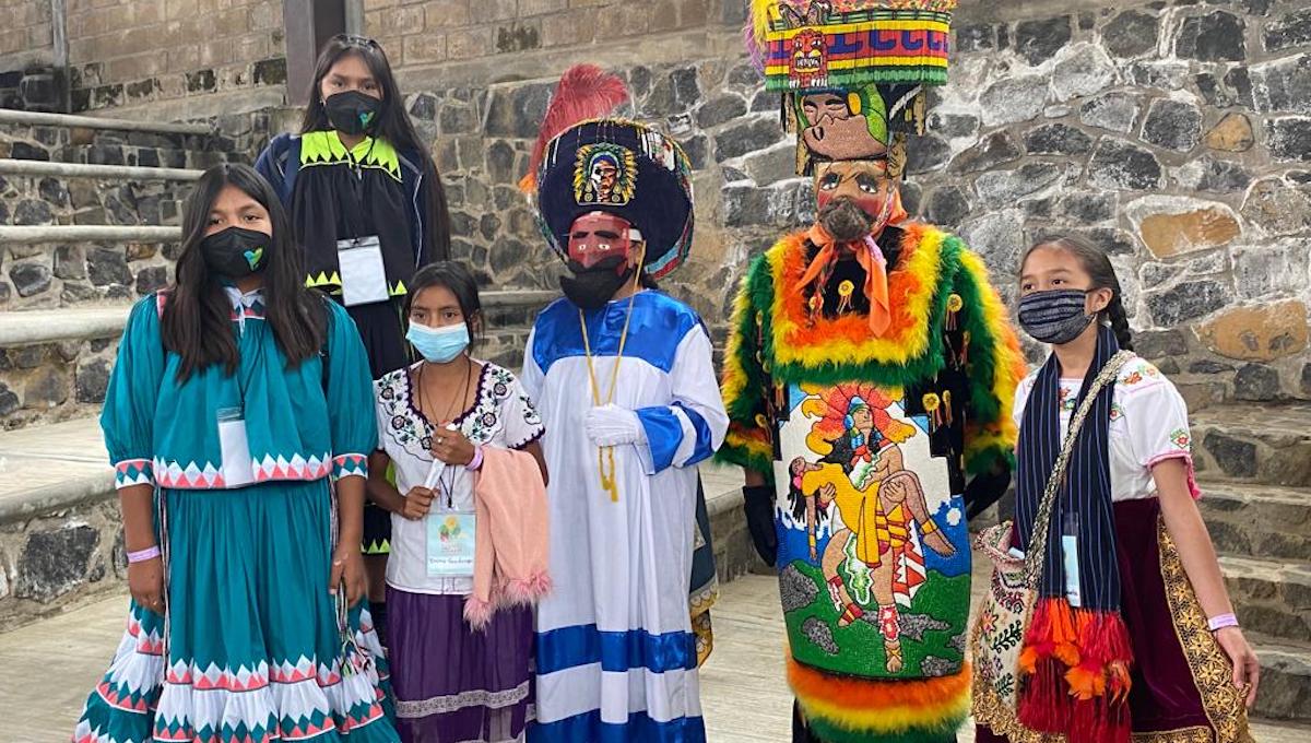 Niñas ralámuli son parte del Encuentro Nacional de Saberes Locales en Ocuituco, Morelos