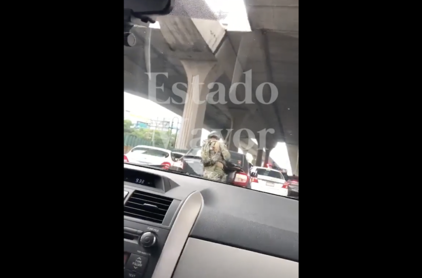 VIDEO: Marina, Guardia Nacional y la Policía Municipal de Atizapán montan retén para liberar a una mujer secuestrada