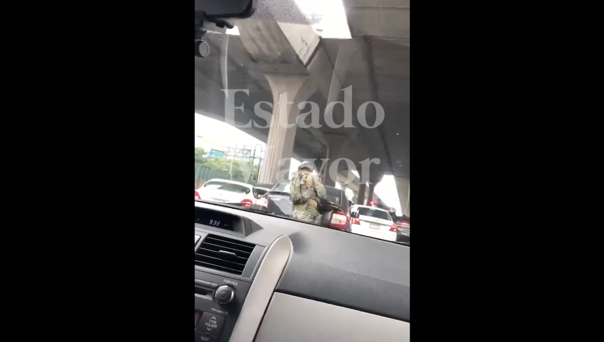 VIDEO: Marina, Guardia Nacional y la Policía Municipal de Atizapán montan retén para liberar a una mujer secuestrada