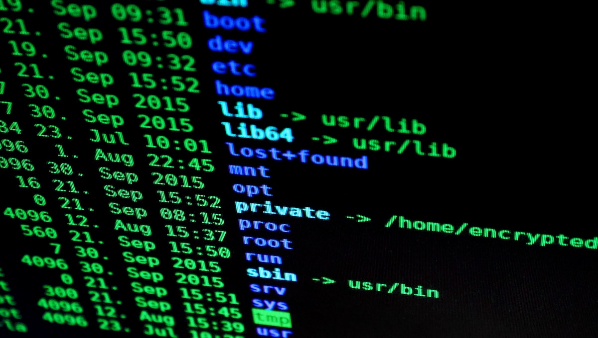 Hackers prorrusos atacan páginas web de aeropuertos de EU