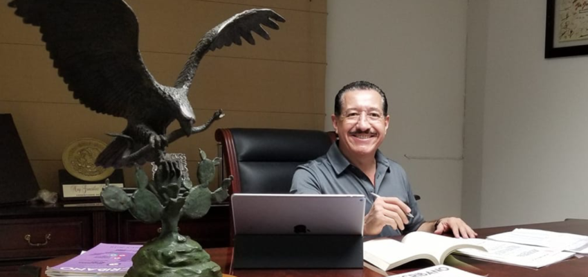 Ney González, exgobernador de Nayarit, tiene dos órdenes de aprehensión en su contra