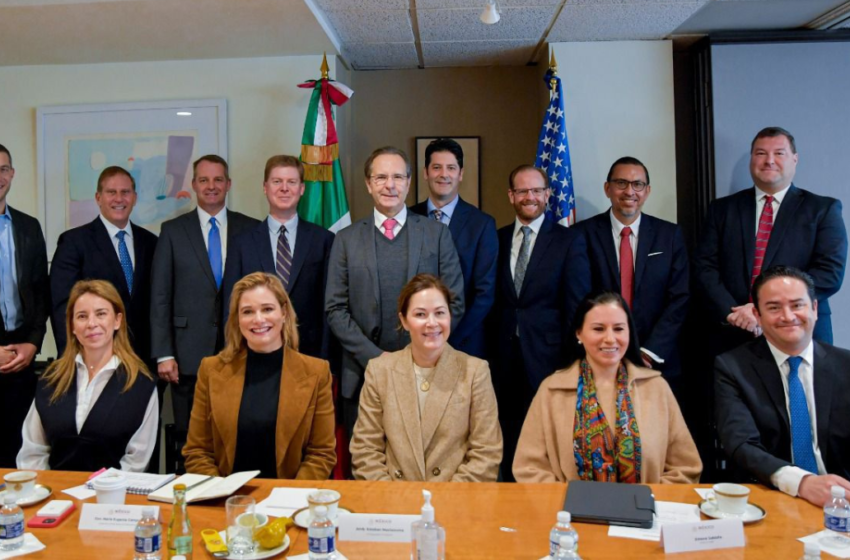 La gobernadora Maru Campos se reúne con representantes de la industria aeroespacial de EE.UU.