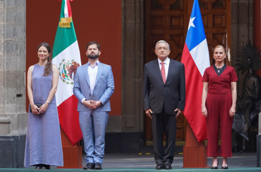 Presidentes López Obrador y Boric sostienen reunión bilateral