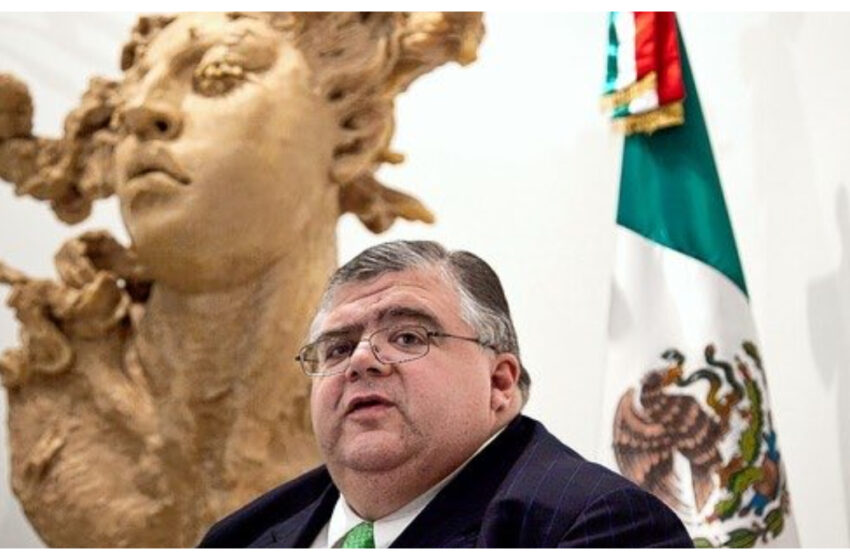 ¿Quién es el mexicano Agustín Carstens, exgobernador del Banco de México que recibió Premio de Economía Rey de España?