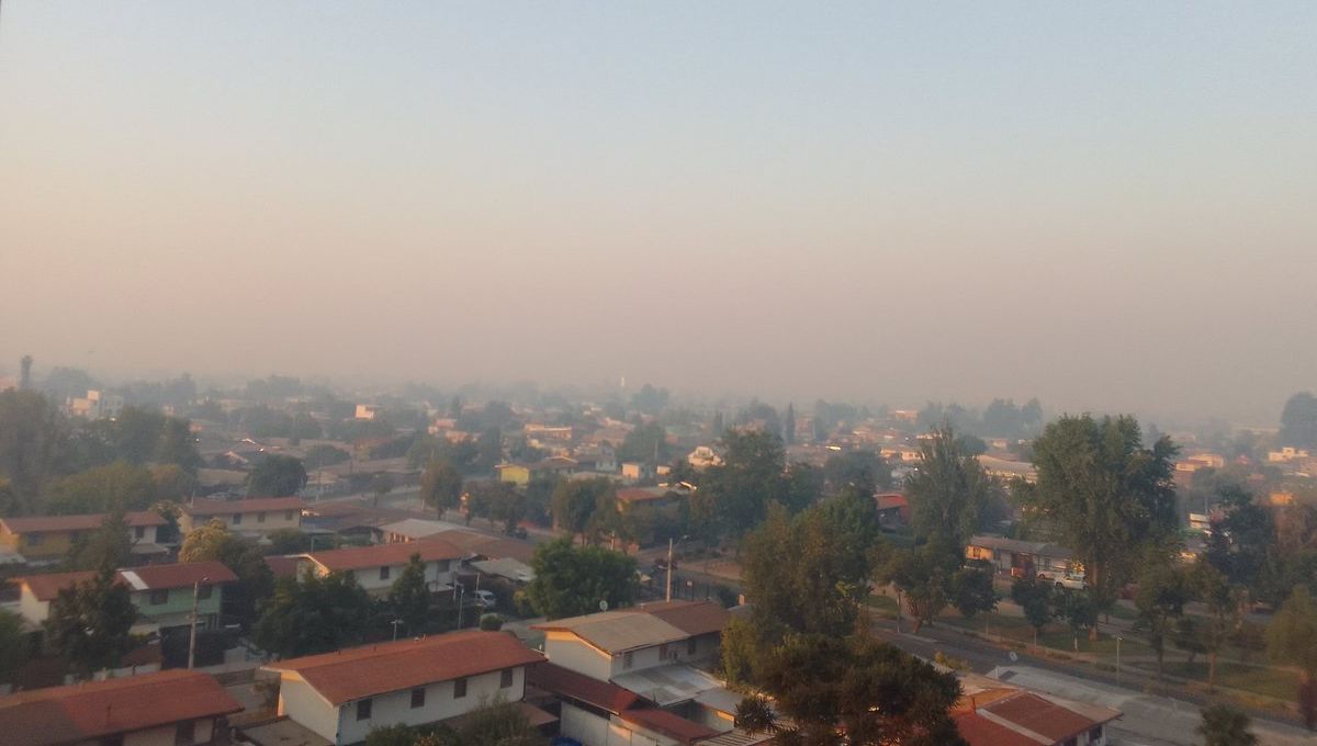 Alerta de riesgo sanitario en Santiago de Chile por registro de capa de humo 
