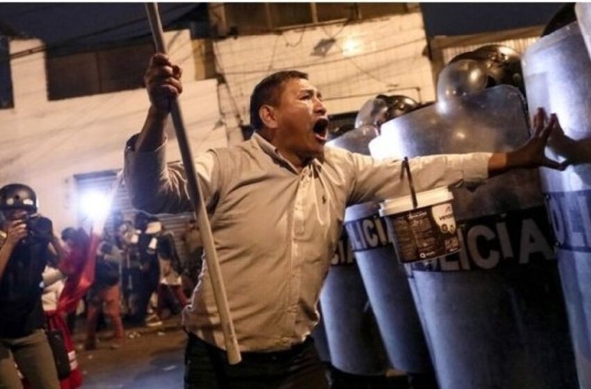 Suman 60 muertos por protestas en Perú en contra de la presidenta Dina Boluarte