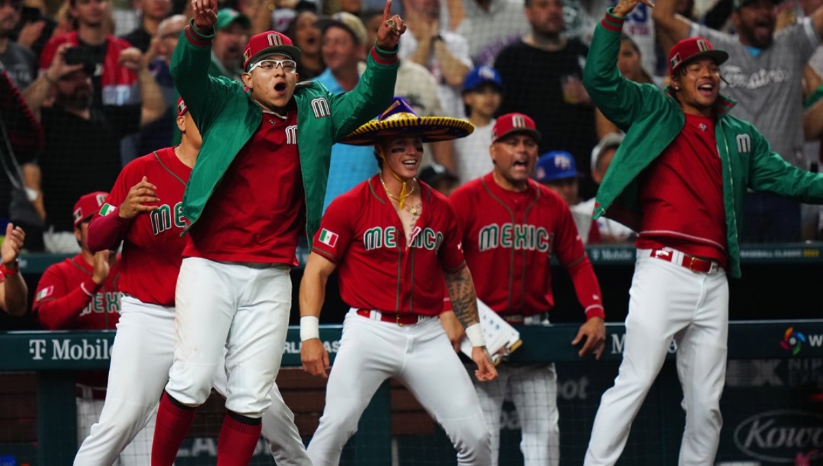 WBC: AMLO festeja victoria de México vs Puerto Rico en Mundial de Beisbol