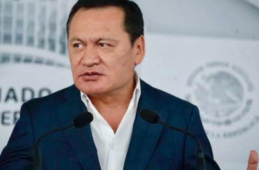 Osorio Chong deja coordinación del PRI en el Senado