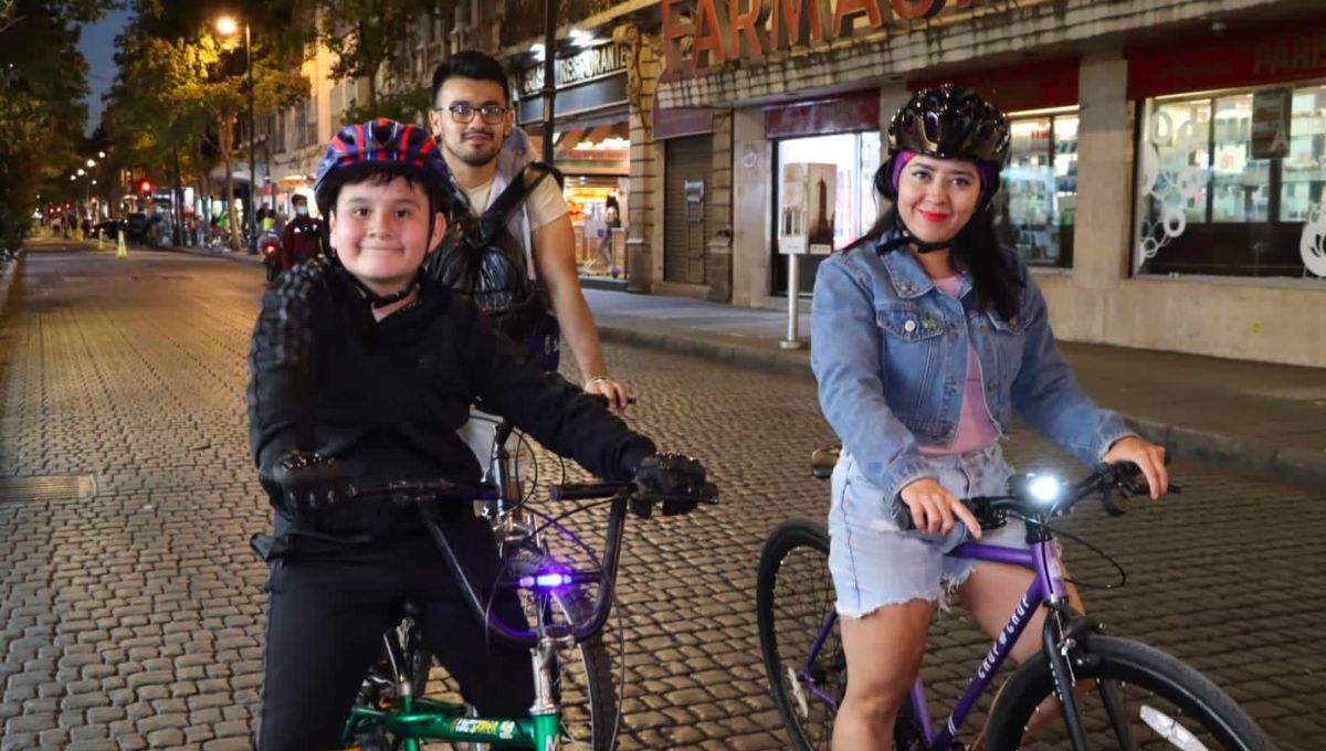Celebra la llegada de la primavera con el Paseo Nocturno, en la CDMX