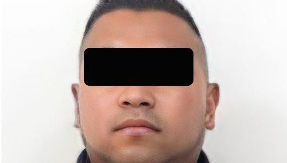 Es policía Sergio “N”, sujeto que arrojó a un perro dentro de un cazo con aceite hirviendo