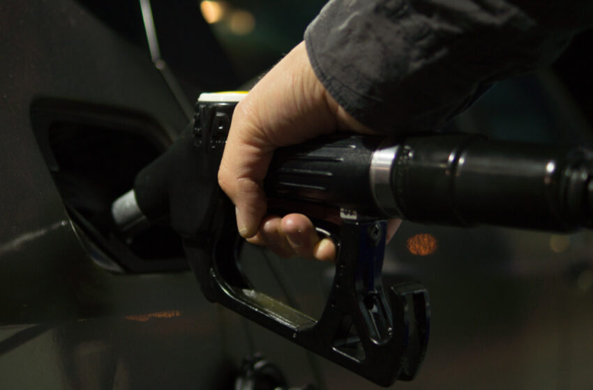 Mejor precio en la gasolina: se vende en $16.59 por litro en México