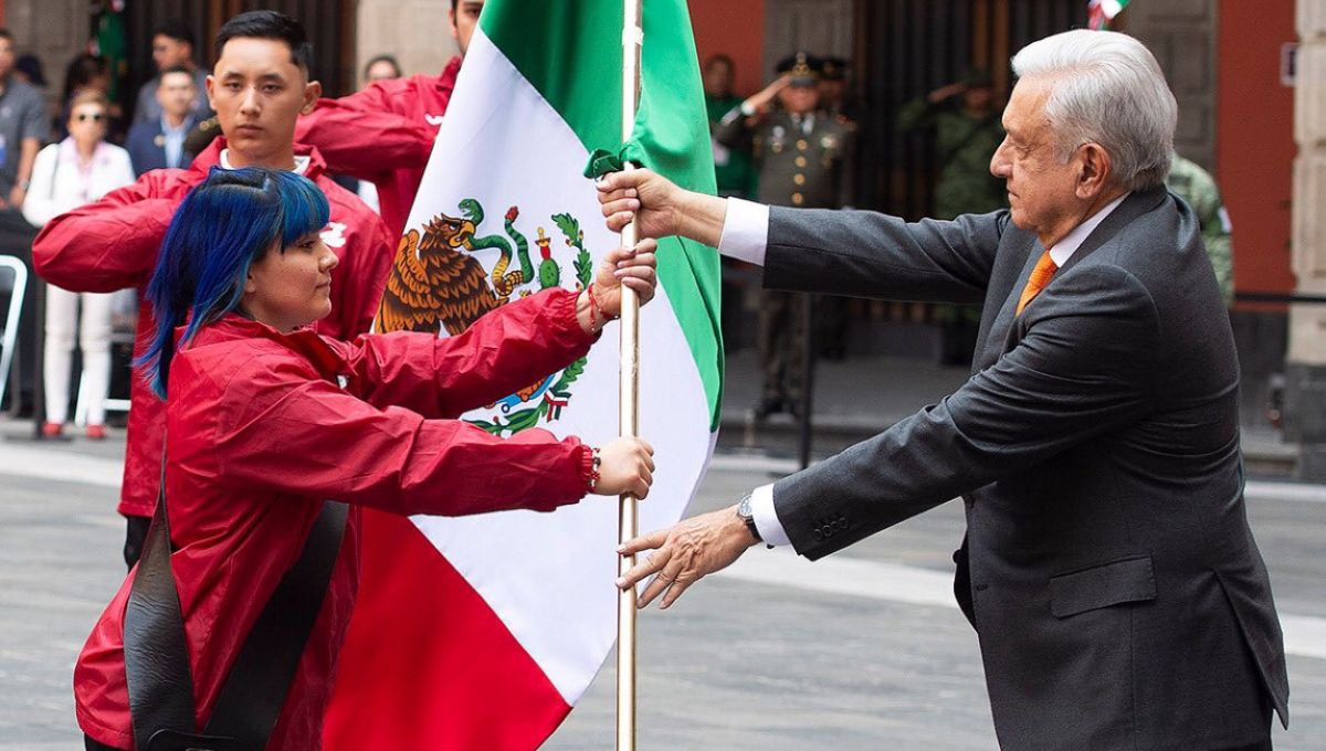 AMLO y Guevara prometen más apoyo para atletas