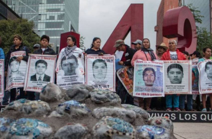 Detienen al extitular de la Unidad Antisecuestro por caso Ayotzinapa