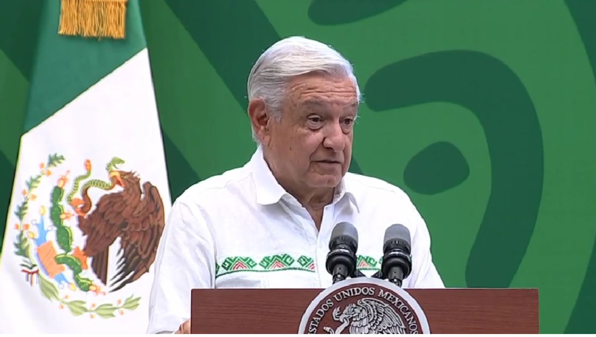 AMLO: Xóchitl Gálvez recibió contratos por mil 400 mdp; falso y que lo demuestre, responde ella