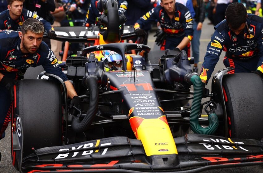 Choque entre ´Checo´ Pérez y Hamilton en el Sprint de GP de Bélgica