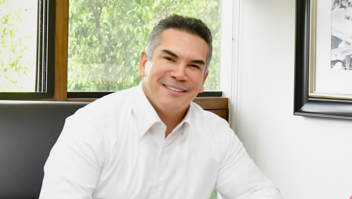 Catean presunta casa de Alejandro Moreno en Campeche; niega que sea suya