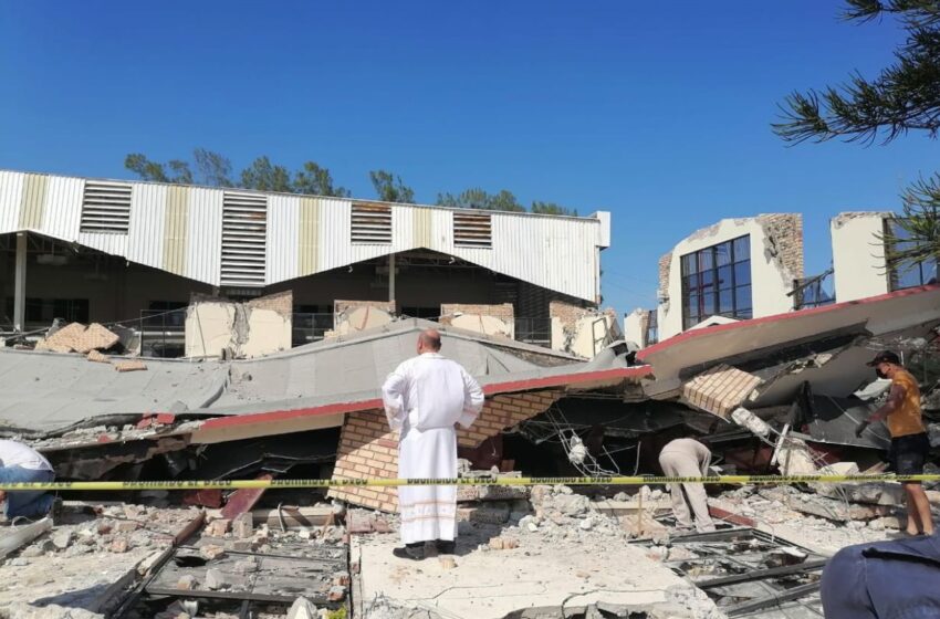 Suman 11 muertos por derrumbe de iglesia en Ciudad Madero, Tamaulipas
