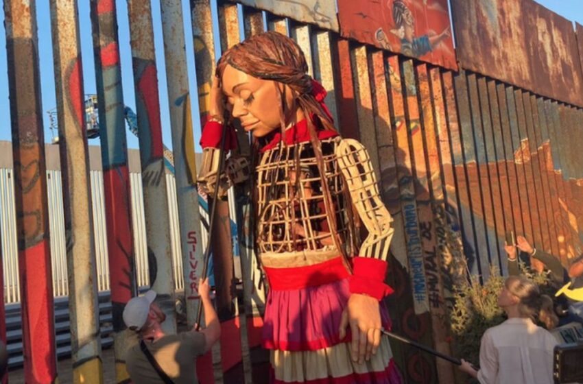 Amal, la marioneta gigante llegó a México