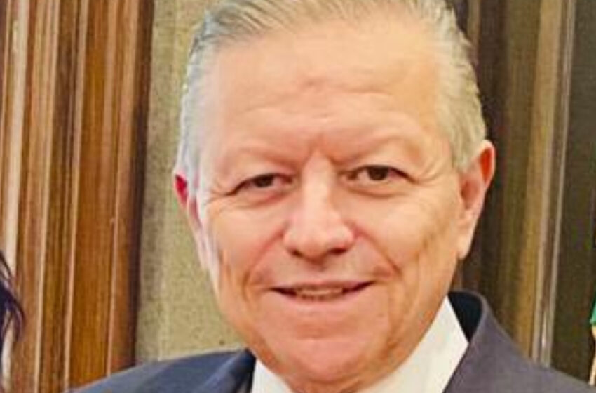 Arturo Zaldívar presenta renuncia a la SCJN