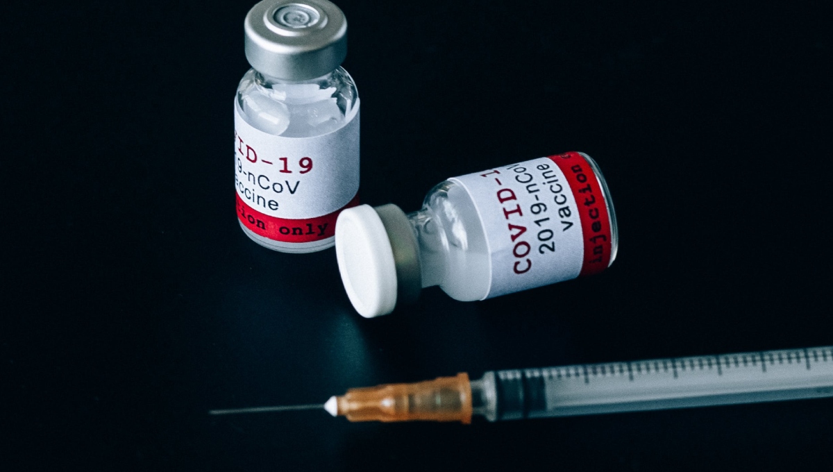 Cofepris aprueba la venta de las vacunas contra Covid-19 Pfizer y Moderna