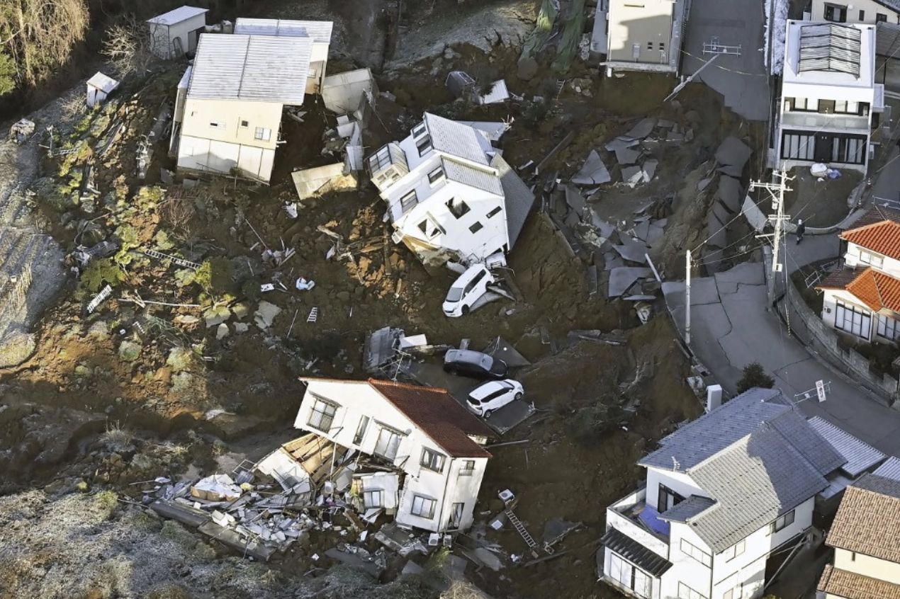 Sismo en Japón provoca graves daños en la infraestructura; suman 57 muertos