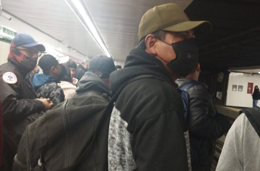 Lunes de Caos: Retrasos y aglomeraciones en 4 líneas del Metro de la CDMX