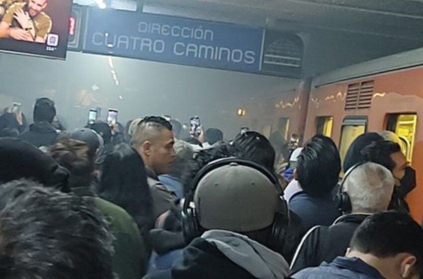 Reportan explosión y humo en vías de la Línea 2 del Metro CDMX