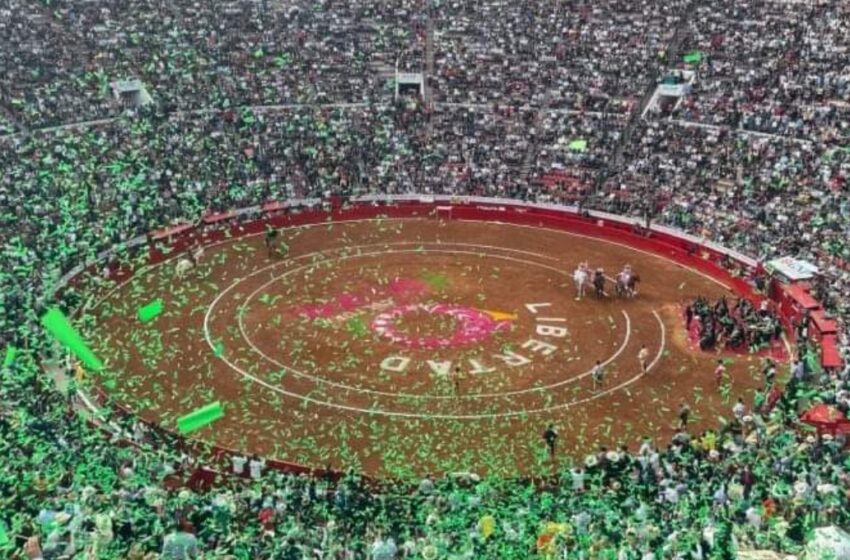 Sí habrá corridas de toros de Aniversario en la Plaza México
