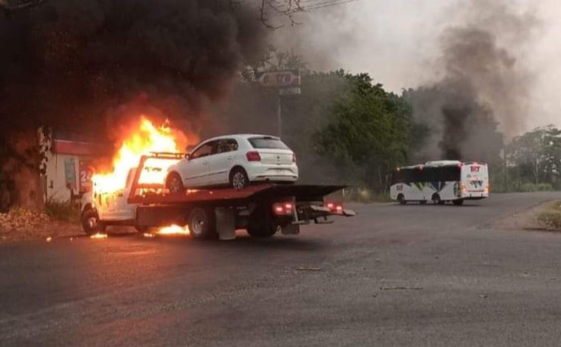 Enfrentamiento entre delincuentes y elementos de la Sedena deja 2 muertos y 4 heridos en Tabasco
