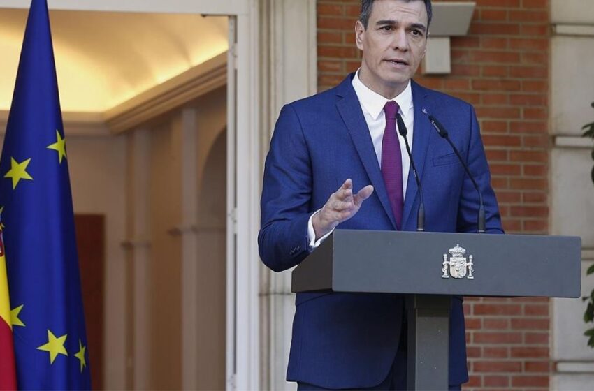 Anuncia Pedro Sánchez que se queda como presidente de España