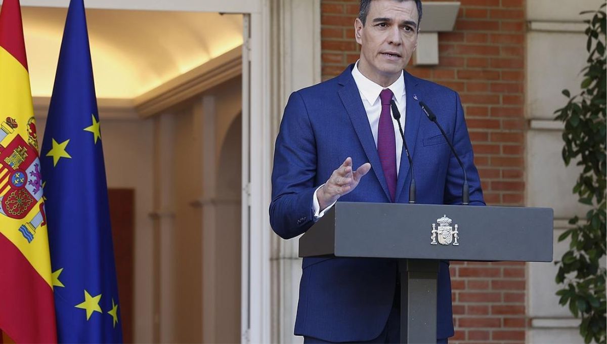 Anuncia Pedro Sánchez que se queda como presidente de España