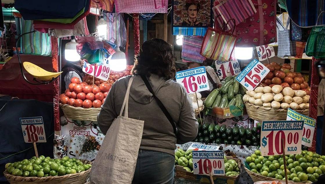 Inflación en México se acelera a 4.42% en marzo; ¿qué productos aumentaron de precio?