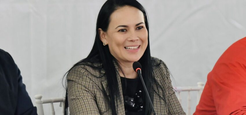 Alejandra del Moral