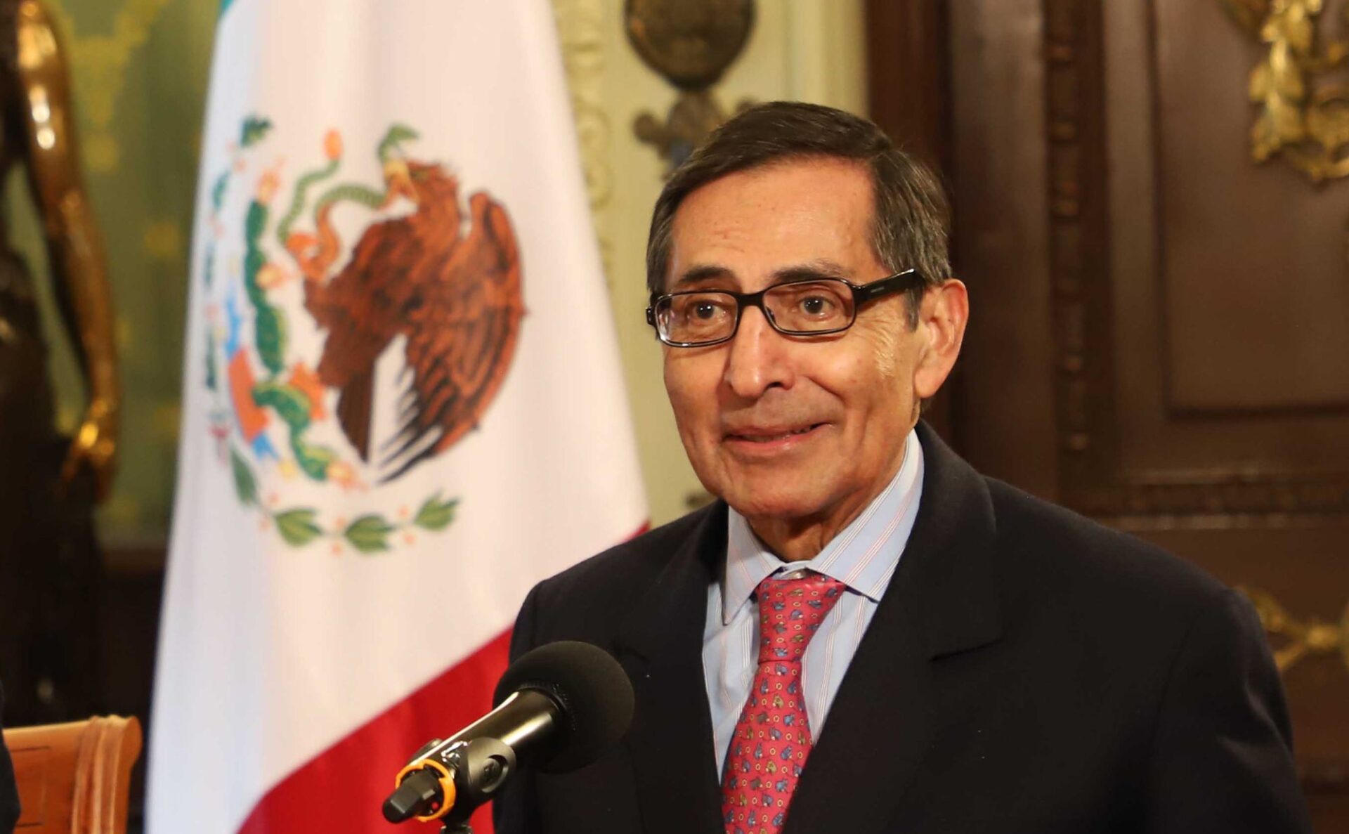 Rogelio Ramírez de la O se queda en Hacienda; da a conocer su plan a inversionistas