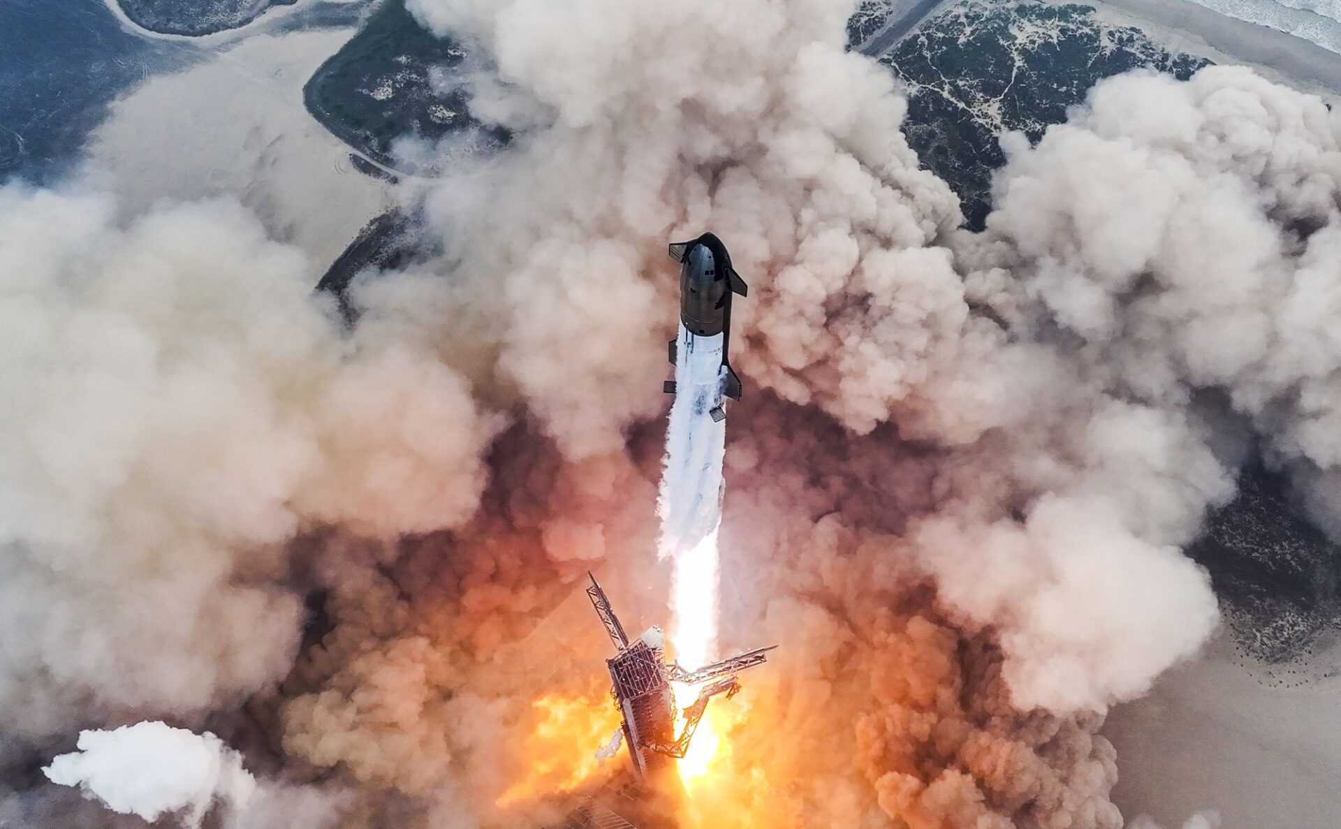 SpaceX completa vuelo de prueba Starship luego de 3 intentos