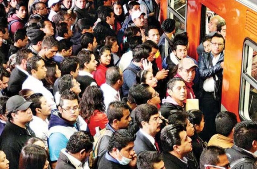 Caos en Metro CDMX, usuarios se quejan de las líneas 4, 6, 8, A y B