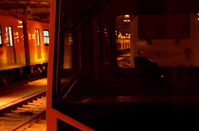Metro CDMX caótico; retrasos de hasta media hora en Línea 9