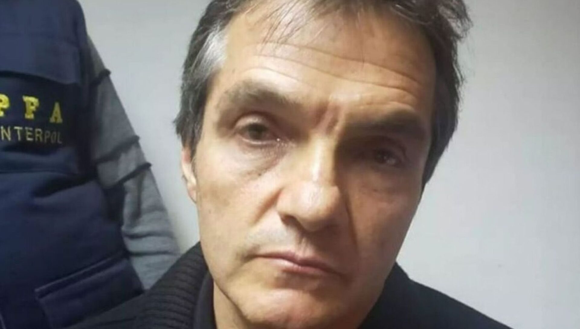 Juez suspende cualquier orden de aprehensión contra Ahumada