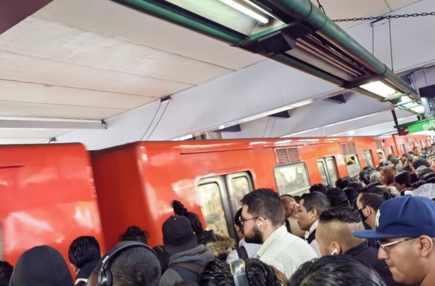 Metro y Metrobús CDMX: reportan retrasos de hasta 20 min
