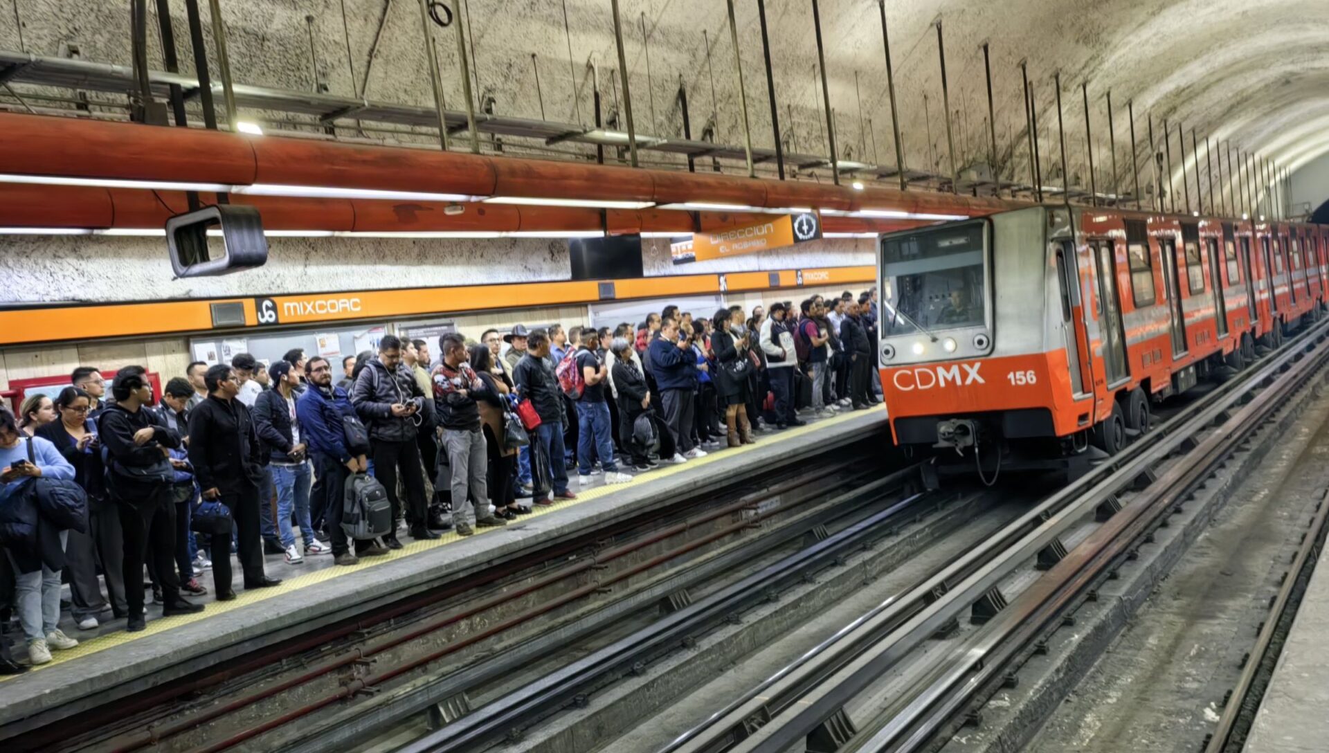 Retrasos de hasta 20 minutos en Metro de la CDMX hoy