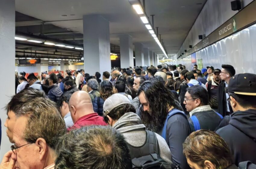Retrasos y avance lento hoy en Metro CDMX; colapso en Línea 9