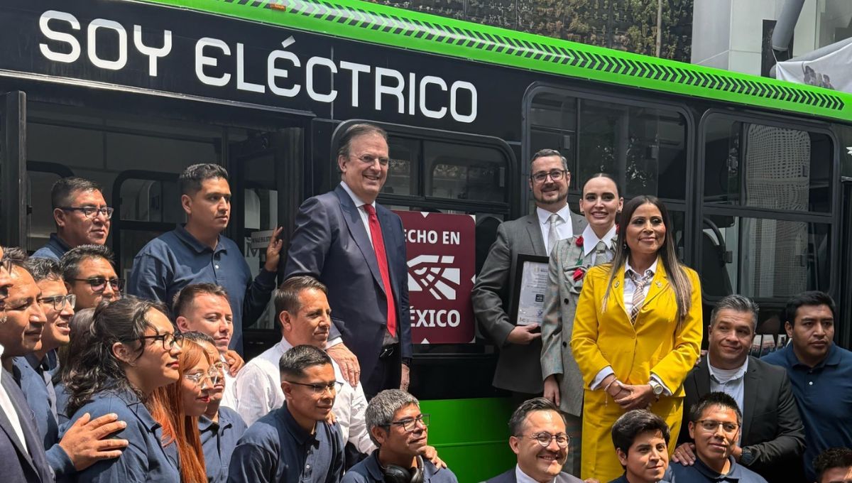 Presentan Taruk, el primer autobús eléctrico para transporte público fabricado en México