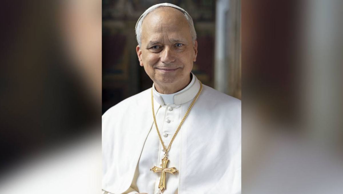 Vaticano difunde foto oficial del Papa León XIV