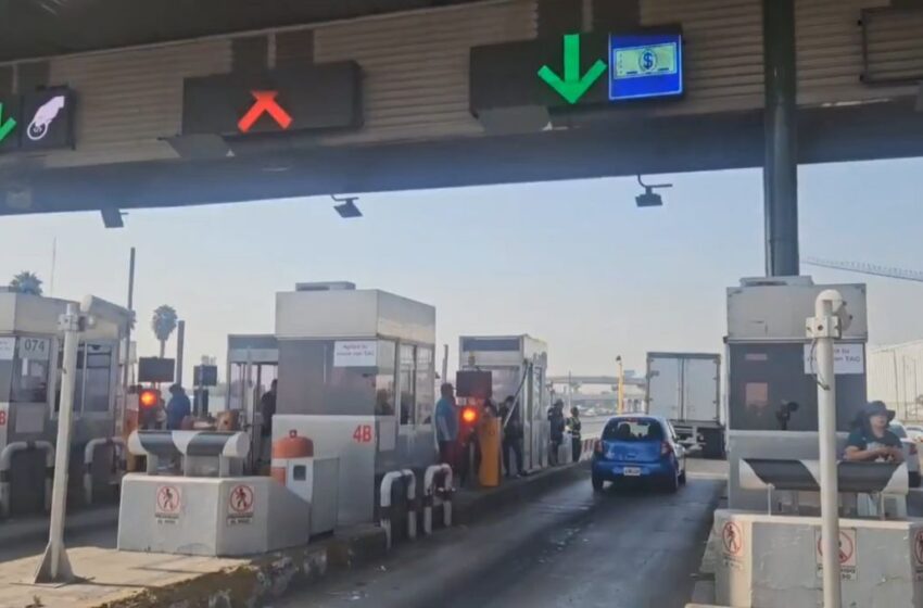 CNTE toma casetas México a Puebla, Querétaro y Cuernavaca