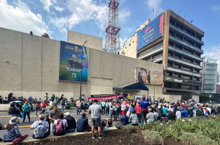 Movilizaciones de la CNTE en CDMX hoy: bloqueos en SEP, INE, SHCP y medios