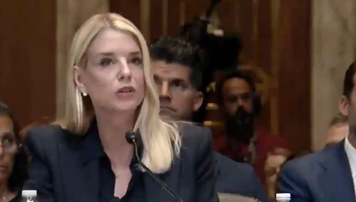 Pam Bondi, fiscal de EU, incluye a México en lista de adversarios