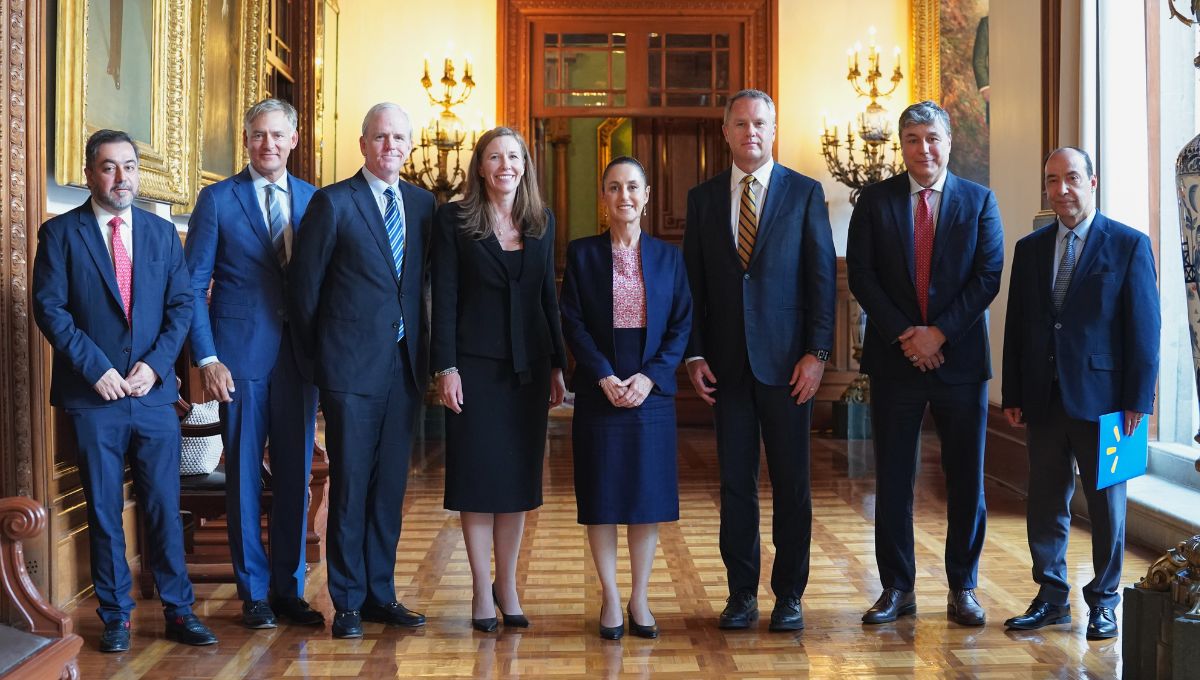 Walmart confirma inversiones en México, informa Sheinbaum