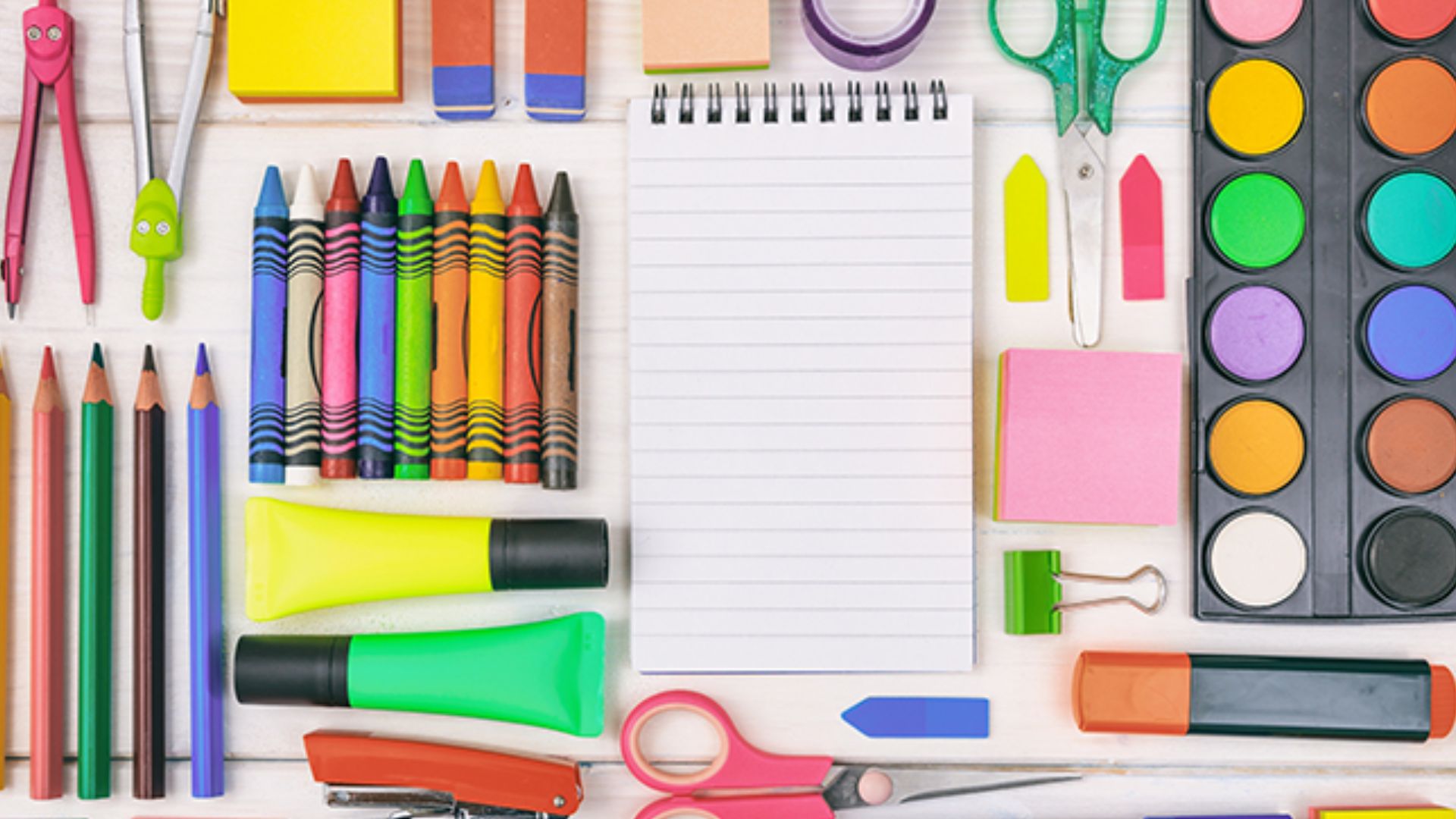 Feria de Regreso a Clases de Profeco en CDMX: encuentra útiles, uniformes y zapatos con 50% de descuento